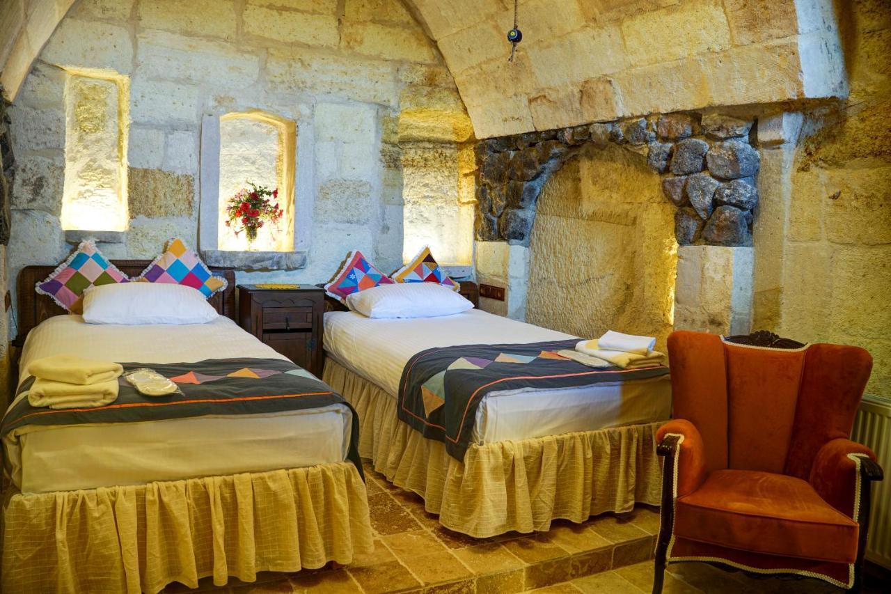 Gibos Cave Hotel Ürgüp Bagian luar foto