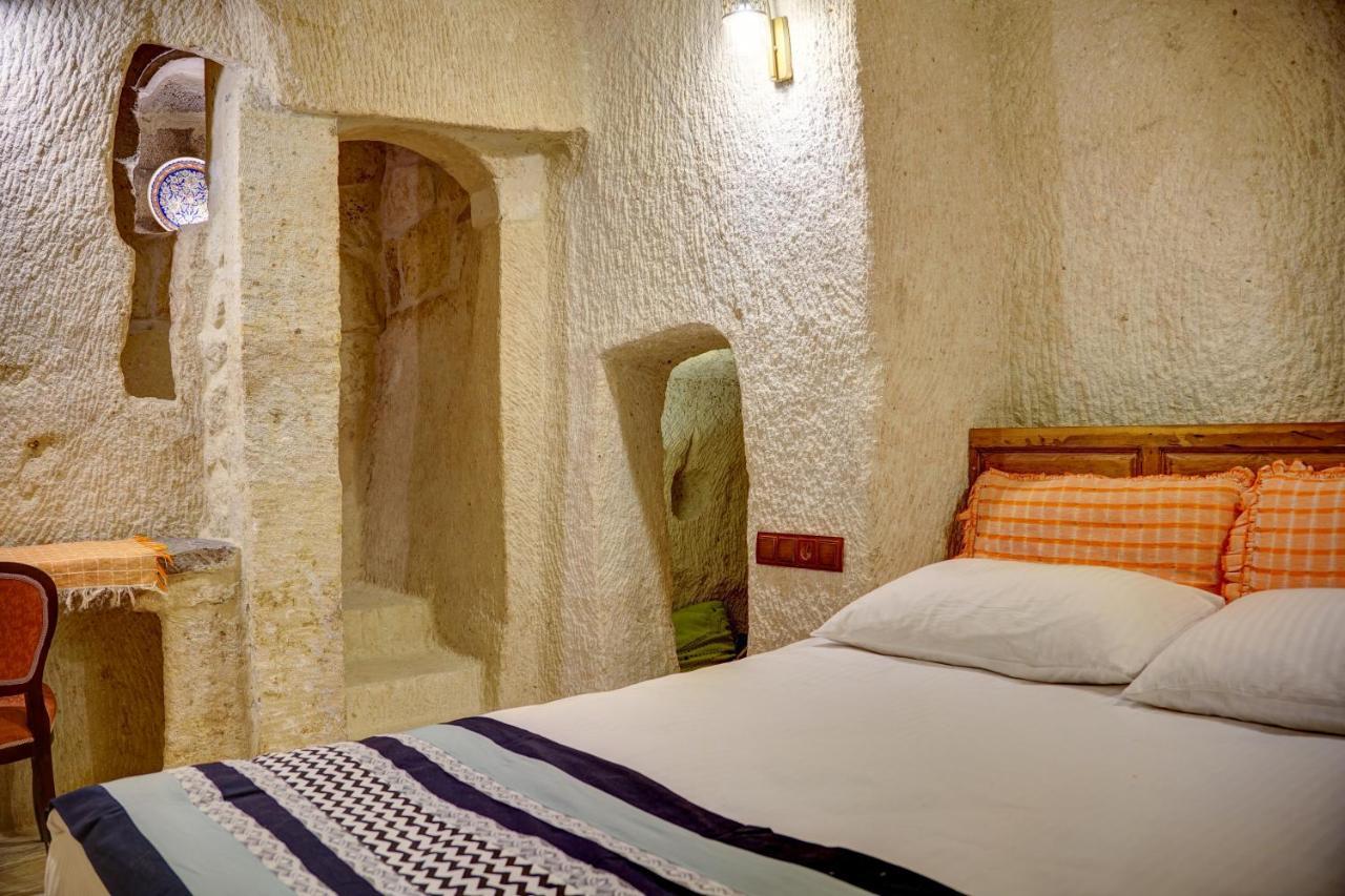 Gibos Cave Hotel Ürgüp Bagian luar foto