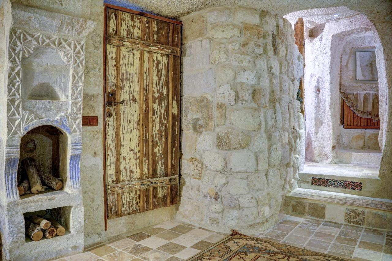 Gibos Cave Hotel Ürgüp Bagian luar foto