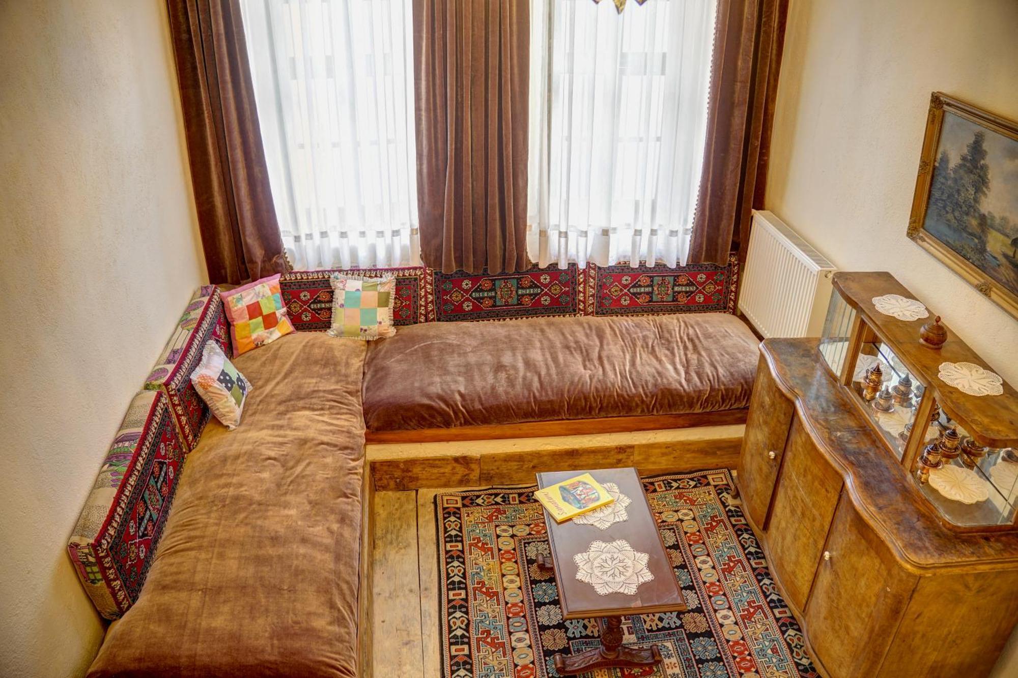 Gibos Cave Hotel Ürgüp Bagian luar foto
